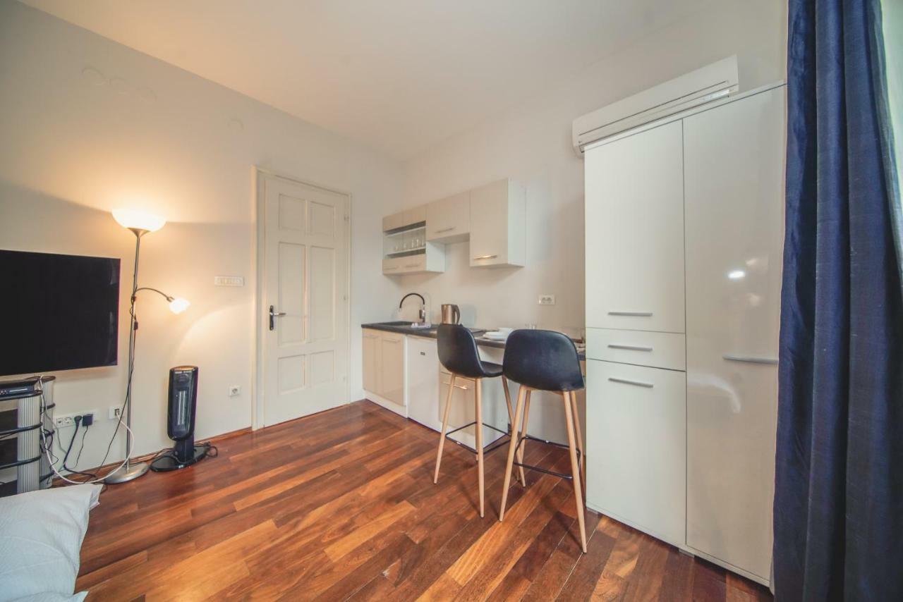 Lusso Zagreb Apartment ภายนอก รูปภาพ